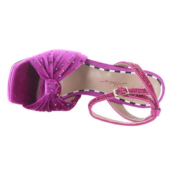 NEW IN BOX Betsey Johnson Alianna Vintage Flair Party - Picture 3 of 8